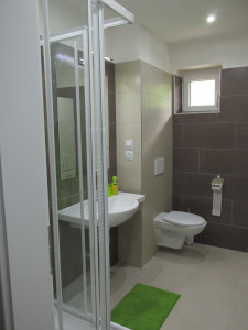 Apartmán Cardovi - Koupelna 1